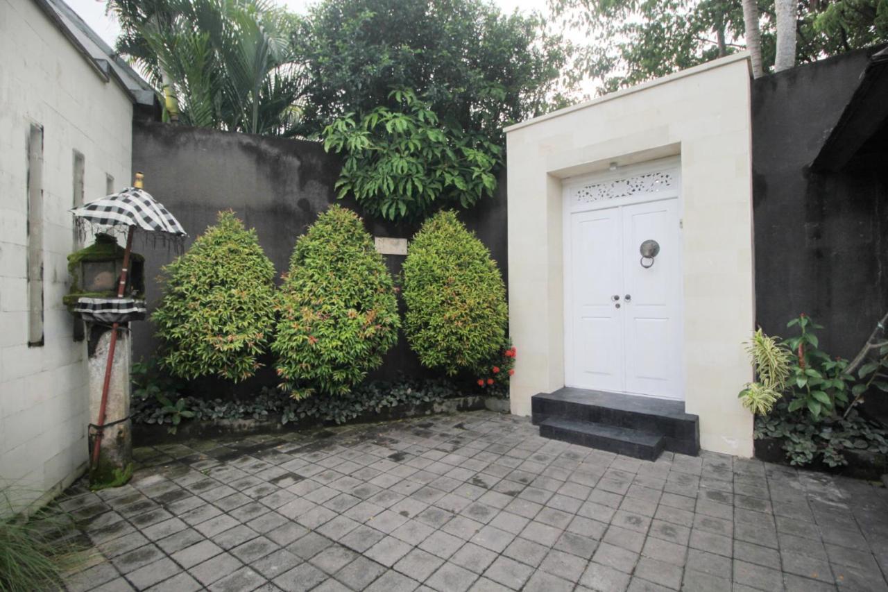 Villa Ananda By Optimum Bali Villas Seminyak Exterior foto